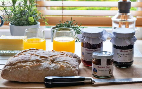 Coulscott Bantam Cottage: Mad, Bordservice, Ingrediens, Serveware, Drinkware, Bord, Møbel, Morgenmad