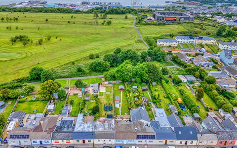 Dockyard House: Boligområde, Fugleperspektiv, Luftfotografering, Landskab, Kvarter, Forstad, Urban Design, Land Lot, Almindeligt, Menneskelig Bosættelse