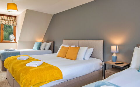 Bryncoch Retreat: Sengetøj, Soveværelse, Hotel, Seng, Sengetøj
