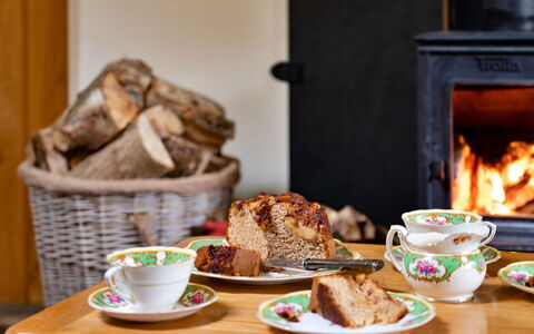 Drovers Retreat: Bordservice, Serveware, Kop, Kaffekop, Drinkware, Teapot, Mad, Tallerkner, Te Kop, Porcelæn
