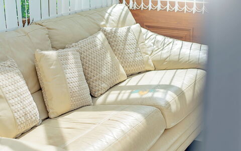 Morwen: Møbel, Couch, Pude, Indretning, Throw Pillow, Pude, Stue, Etage