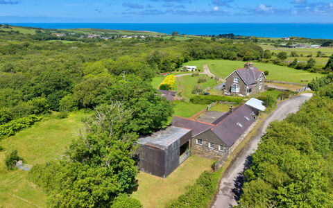 Penlon Cottage: Græs, Græs-, Landdistrikt, Land Lot, Landskab, Almindeligt, Sommerhus, Hjem, Mark, Eng