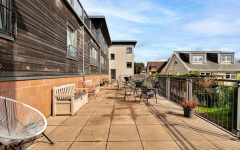 Riverside View: Bordservice, Serveware, Kop, Kaffekop, Drinkware, Teapot, Mad, Tallerkner, Te Kop, Porcelæn