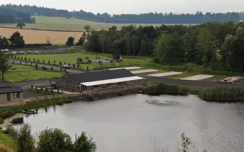 Silverwood Family Lodge: Bordservice, Serveware, Kop, Kaffekop, Drinkware, Teapot, Mad, Tallerkner, Te Kop, Porcelæn
