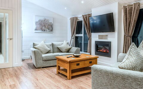 Silverwood Spa Lodge: Bordservice, Serveware, Kop, Kaffekop, Drinkware, Teapot, Mad, Tallerkner, Te Kop, Porcelæn