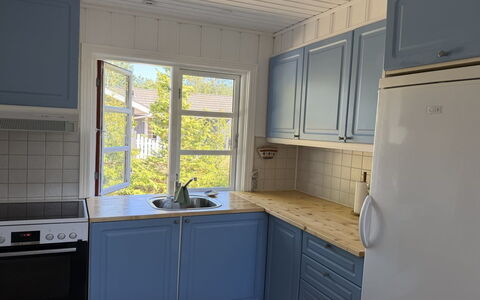 Andrina - 490M from the Sea: Bordservice, Serveware, Kop, Kaffekop, Drinkware, Teapot, Mad, Tallerkner, Te Kop, Porcelæn