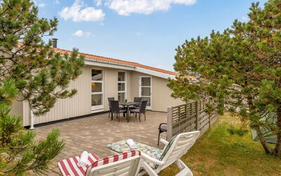 Jale - 300M from the Sea