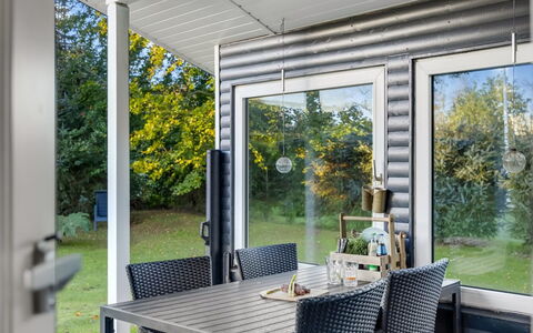 Alkmar - from the Sea: Veranda, Møbel, Dør, Skygge, Udendørs Møbler, Gårdhave, Stol, Glas, Udendørs Struktur, Blomsterkrukke