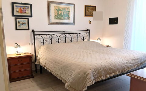 Oasi Blocco a: Seng, Møbel, Soveværelse, Sengetøj, Sengetøj, Gulvbelægning, Etage, Indretning, Sengetøj, Bed Frame