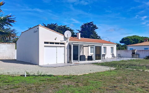 L'Océan: Svømmepøl, Stuehus, Estate, Villa, Udvej, Hacienda, Eco Hotel, Backyard