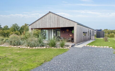 Ragmar - 525M from the Sea: Etage, Loft, Svømmepøl, Udvej, Design, Stol, Dagslys, Hotel, Villa, Penthouselejlighed