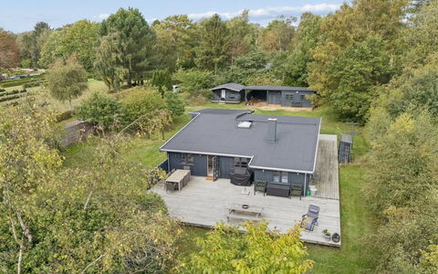 Talvikki - from the Sea: Træ, Sommerhus, Bejdse, Hårdttræ, Bjælkehytte, Planke, Loft, Naturmateriale, Tømmer, Garden Bygninger