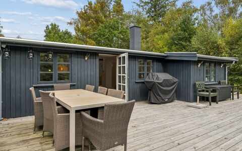 Talvikki - from the Sea: Træ, Sommerhus, Bejdse, Hårdttræ, Bjælkehytte, Planke, Loft, Naturmateriale, Tømmer, Garden Bygninger