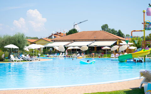 Peschiera del Garda 689: Svømmepøl, Udvej, Fritid, Fritid, Udendørs Møbler, Paraply, Eco Hotel, Ferie, Liggestol