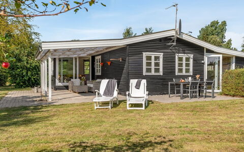 Roar - 7.5Km from the Sea: Udvej, Svømmepøl, Skygge, Eco Hotel, Fritid, Hotel, Badeby, Ferieby, Altan