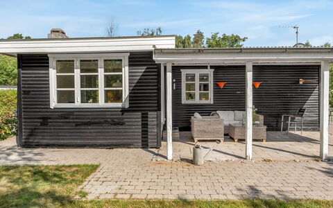 Roar - 7.5Km from the Sea: Udvej, Svømmepøl, Skygge, Eco Hotel, Fritid, Hotel, Badeby, Ferieby, Altan