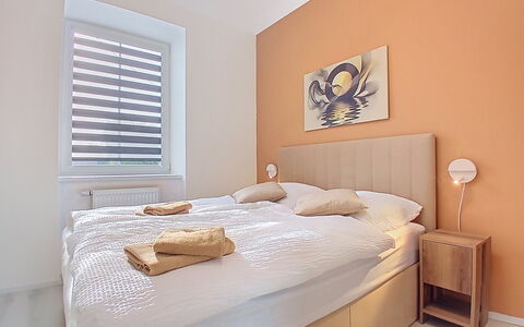 Buky Escape: Seng, Indretning, Væg, Soveværelse, Møbel, Træ, Etage, Sengetøj, Loft, Sengetøj