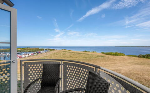 Boris - 50M to the Fjord: Vand, Vandressourcer, Krop Af Vand, Rots, Kyst, Naturlige Landskab, Headland, Coastal Og Oceaniske Landskabsformer, Terræn, Promontory
