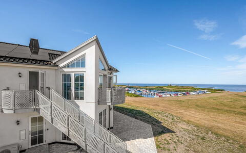 Boris - 50M to the Fjord: Vand, Vandressourcer, Krop Af Vand, Rots, Kyst, Naturlige Landskab, Headland, Coastal Og Oceaniske Landskabsformer, Terræn, Promontory