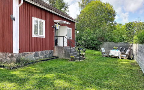 Villa Stensborg: Græs, Arkitektur, Hjem, Hus, Land Lot, Sommerhus, Estate, Stuehus, Gård, Lawn