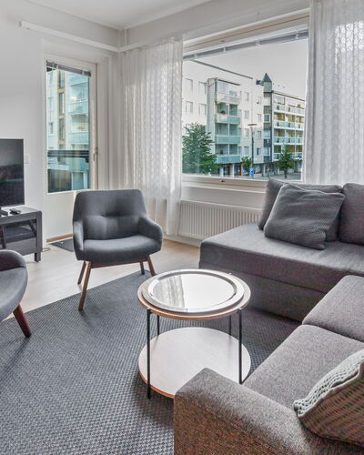 Levihonka 13: Møbel, Indretning, Couch, Gulvbelægning, Etage, Stue, Loft, Værelse, Hjem, Lejlighed