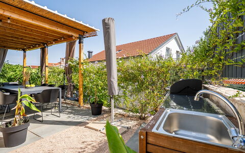 Le Vito: Udendørs Møbler, Møbel, Skygge, Stol, Eco Hotel, Dæk, Udendørs Bord, Fritid, Have, Gårdhave