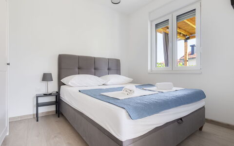 Le Vito: Soveværelse, Indretning, Seng, Møbel, Etage, Sengetøj, Hjem, Sengetøj, Værelse, Bed Frame