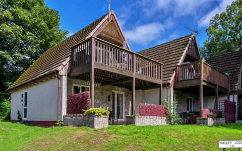 Foxgloves Valley Lodge: Hus, Hjem, Tag, Busk, Sommerhus, Menneskelig Bosættelse, Landdistrikt, Stuehus, Estate, Have