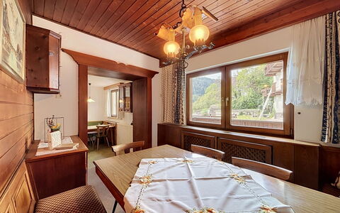 Ferienhaus Christl: Altan