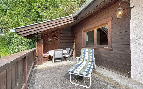 Ferienhaus Christl: Træ, Sommerhus, Hjem, Dør, Hårdttræ, Sidespor, Bjælkehytte, Planke, Bejdse, Veranda