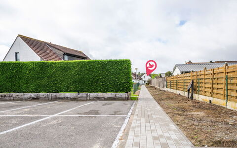Ter Heide i with Terrace & Parking: Altan