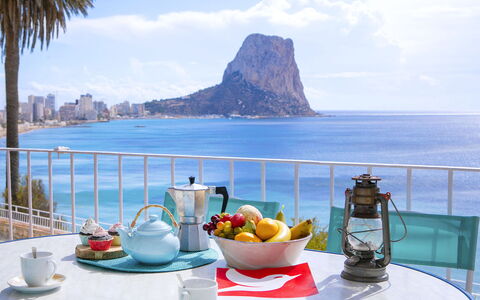 Balcon al Mar: Altan