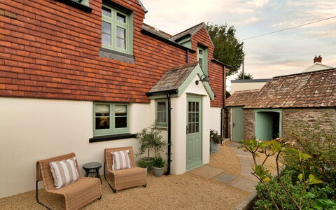 Horsepool Cottage: Altan