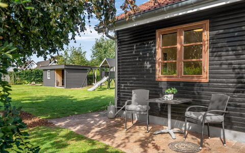 Anarosa - 6Km from the Sea: Græs, Busk, Sommerhus, Have, Land Lot, Hjem, Bunddække, Lawn, Udendørs Møbler, Sidespor