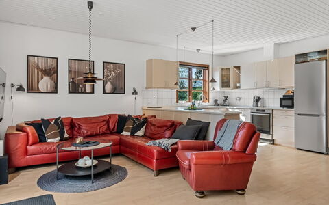 Anarosa - 6Km from the Sea: Couch, Møbel, Indretning, Gulvbelægning, Træ, Loft, Etage, Stue, Værelse, Hjem