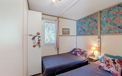 A Casetta: Indretning, Møbel, Soveværelse, Seng, Textile, Etage, Gulvbelægning, Værelse, Loft, Sengetøj