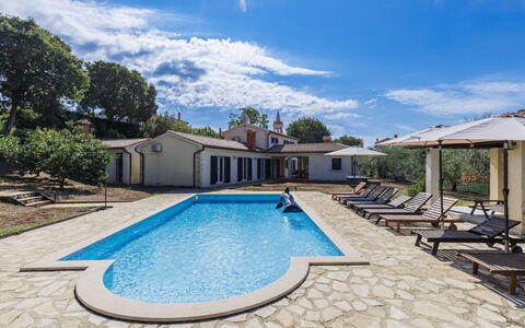 Istria Serenity: Blå, Svømmepøl, Udvej, Estate, Fritid, Eco Hotel, Skygge, Villa, Hacienda, Thermae