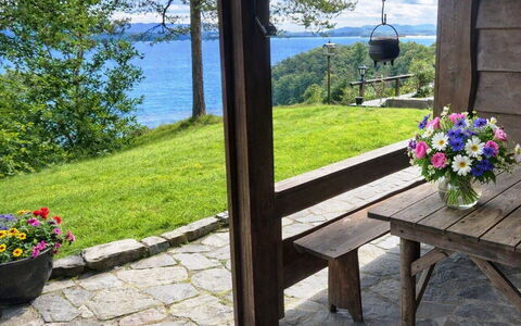 Nonstuo: Møbel, Have, Udendørs Møbler, Forår, Skygge, Landscaping, Gård, Hårdttræ, Lawn, Bejdse