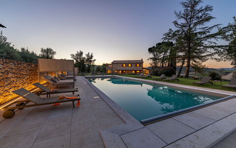 Poggio Ambrato 18, Emma Villas: Blå, Svømmepøl, Estate, Udvej, Eco Hotel, Villa, Landscaping, Hacienda, Stuehus, Skygge
