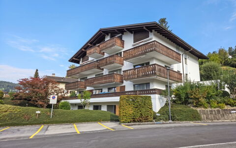 Piz Fess: Boligområde, Hjem, Lejlighed, Altan, Forstad, Villa