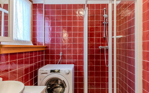 Casa del Masanel: Sanitærarmatur, Gulvbelægning, Indretning, Etage, Badeværelse, Flise, Vvs, Loft, Tap, Kompositmateriale