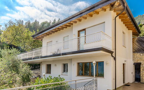 Casa Panoramica: Hjem, Hus, Altan, Veranda, Dør, Hældning, Gelænder, Estate, Villa, Gips