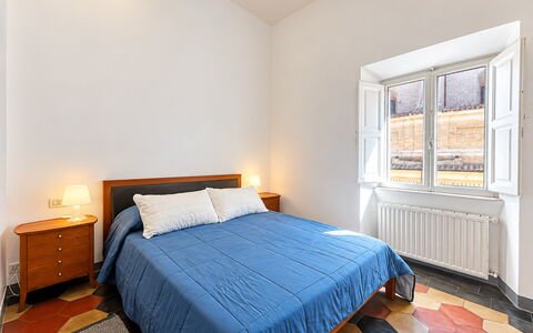 Appartamento Chiavari, Roma: Gulvbelægning, Etage, Træ, Indretning, Soveværelse, Seng, Loft, Værelse, Sengetøj, Bed Frame