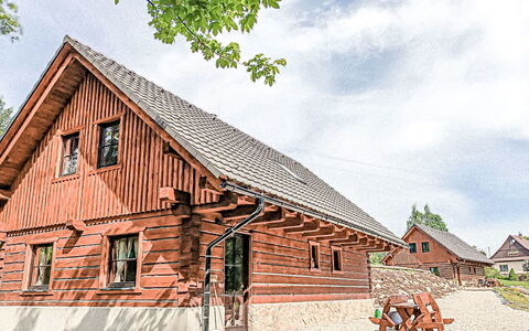 Donuts Retreat: Gulvbelægning, Soveværelse, Sengetøj, Seng, Bed Frame, Sengetøj, Sengetøj, Hårdttræ, Madras, Trægulve