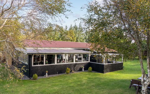 Ømunde - 2.5Km from the Sea: Træ, Sommerhus, Sidespor, Bjælkehytte, Bejdse, Hårdttræ, Planke, Tømmer, Naturmateriale, Garden Bygninger