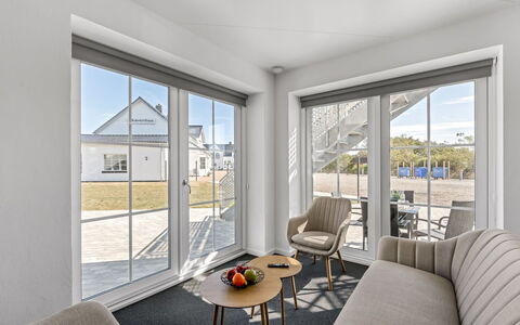 Apsolon - 50M to the Fjord: Daytime, Kompositmateriale, Hårdttræ, Dagslys, Design, Planke, Sidespor, Aluminium, Altan