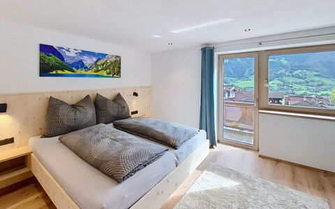 Sophia: Bjergkæde, Hotel, Alps, Altan, Kam, Bjerglandsby, Udvej, Penthouselejlighed