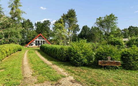 Terttu - 30Km from the Sea: Busk, Landdistrikt, Have, Sommerhus, Lawn, Eng, Parkere, Stuehus, Landscaping, Gård