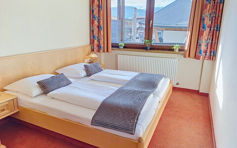 Sankt Ulrich am Pillersee 648: Indretning, Møbel, Seng, Soveværelse, Sengetøj, Bed Frame, Loft, Sengetøj, Værelse, Sengetøj