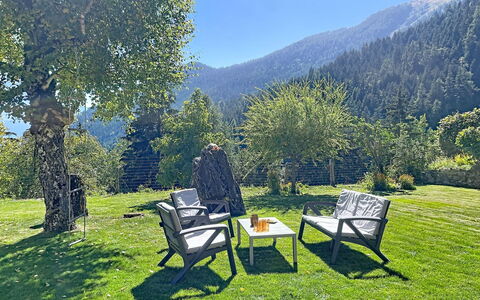 Les Pensées: Lejlighed, Udvej, Svømmepøl, Ejerlejlighed, Altan, Hotel, Eco Hotel, Villa, Stueplante